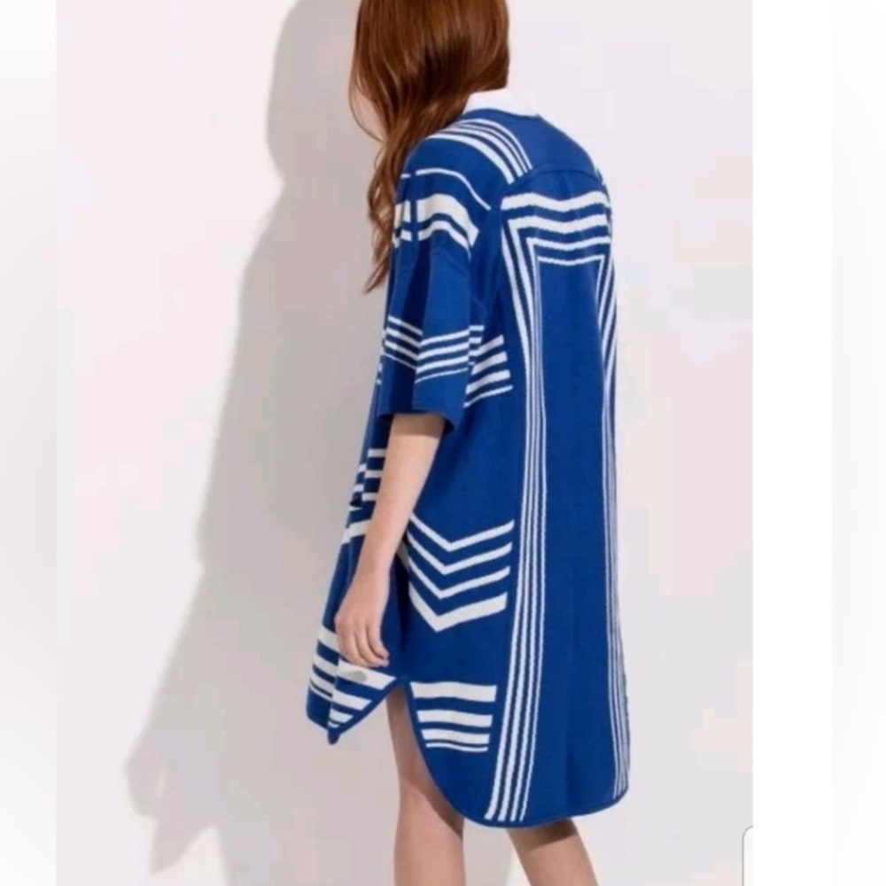 Kit and Ace Studio Cardigan Sz XS / S Blue and White - Picture 2 of 10
